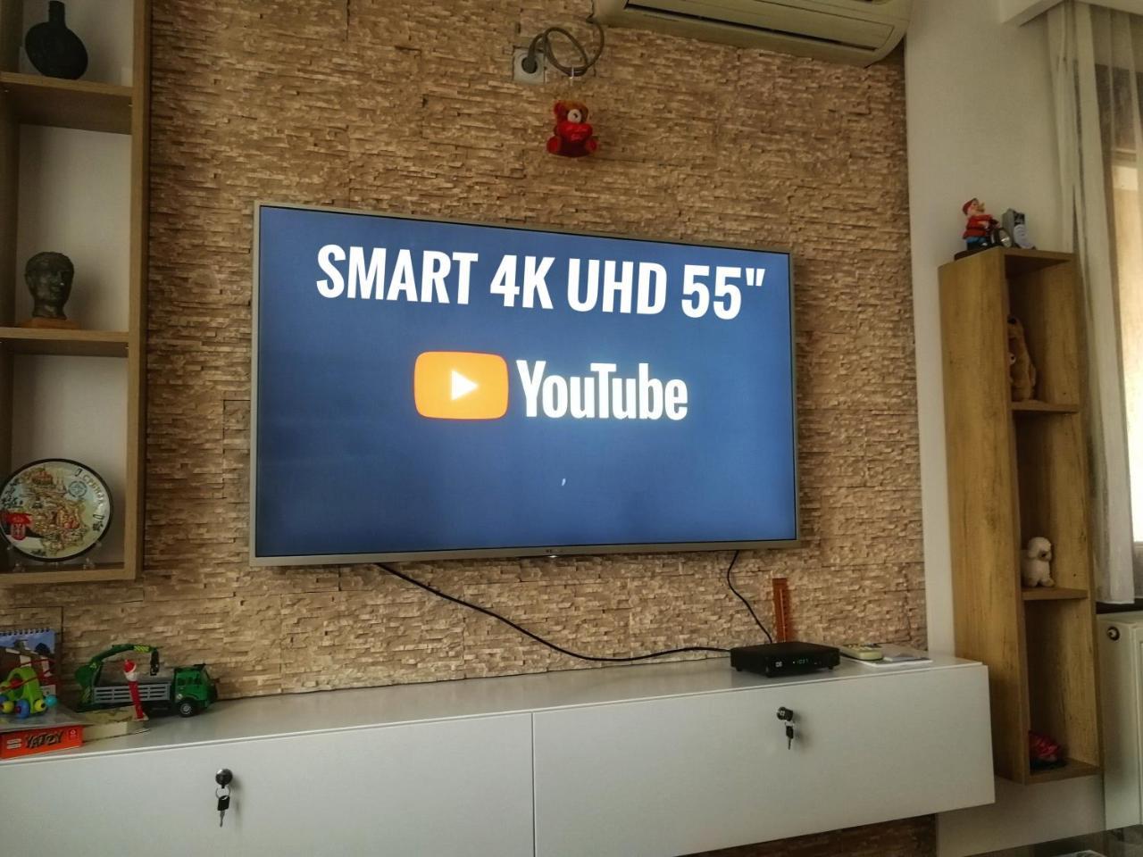 Apartment Aleksija Ni Екстериор снимка